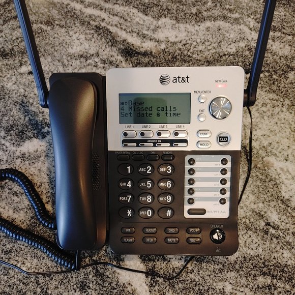 AT&T 4-Line Corded/Cordless Digital Answering System - Model #: SB67118 - Picture 2 of 2